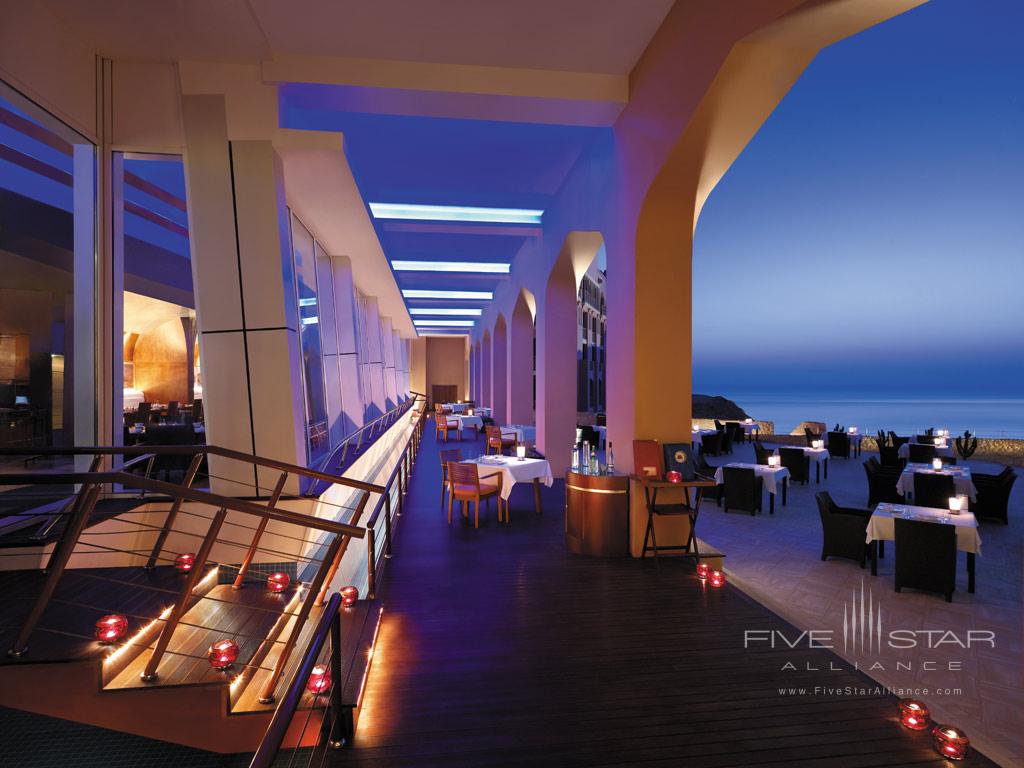 Dine at Shangri-La Barr Al Jissah Resort and Spa, Muscat, Oman