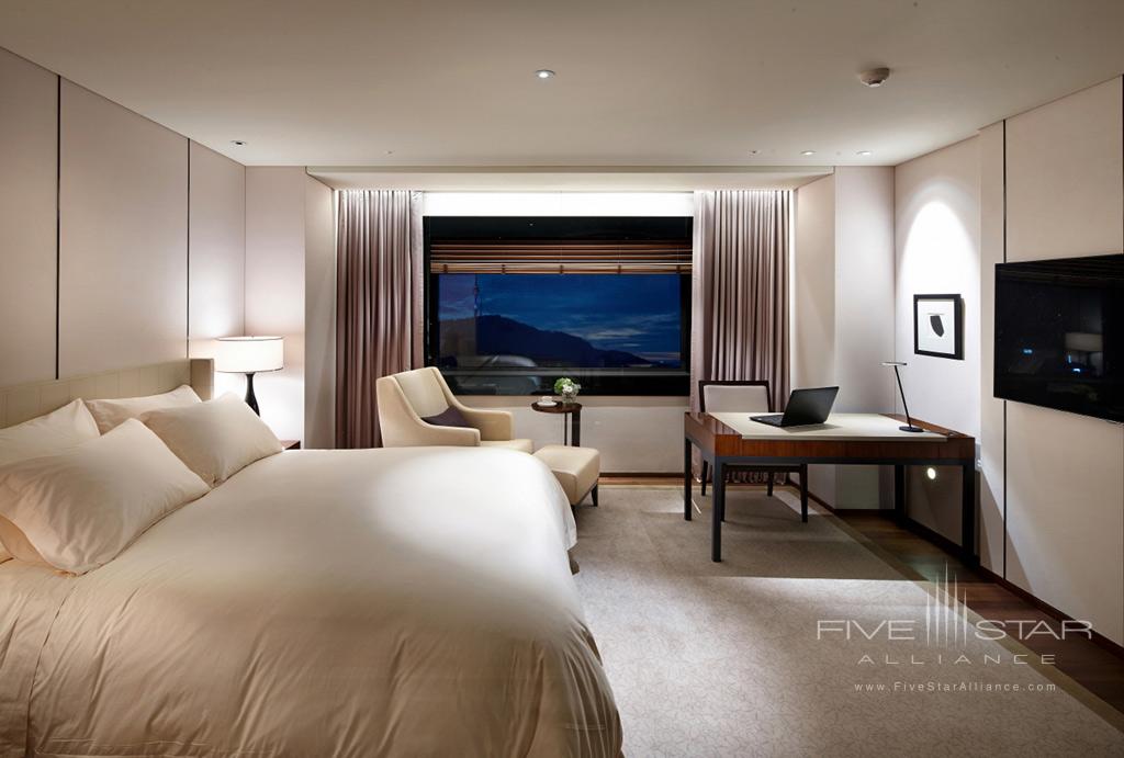 Deluxe Double Guest Room at The Shilla Seoul, Korea