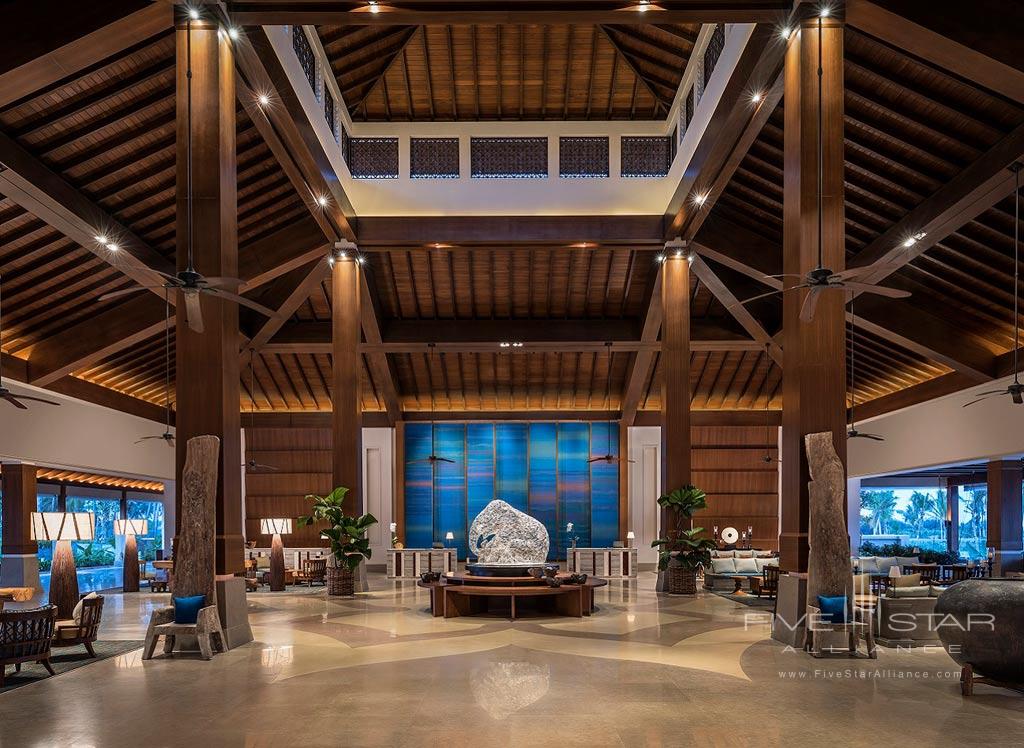 Lobby of Shangri-La’s Hambantota Golf Resort &amp; Spa, Southern Province, Sri Lanka