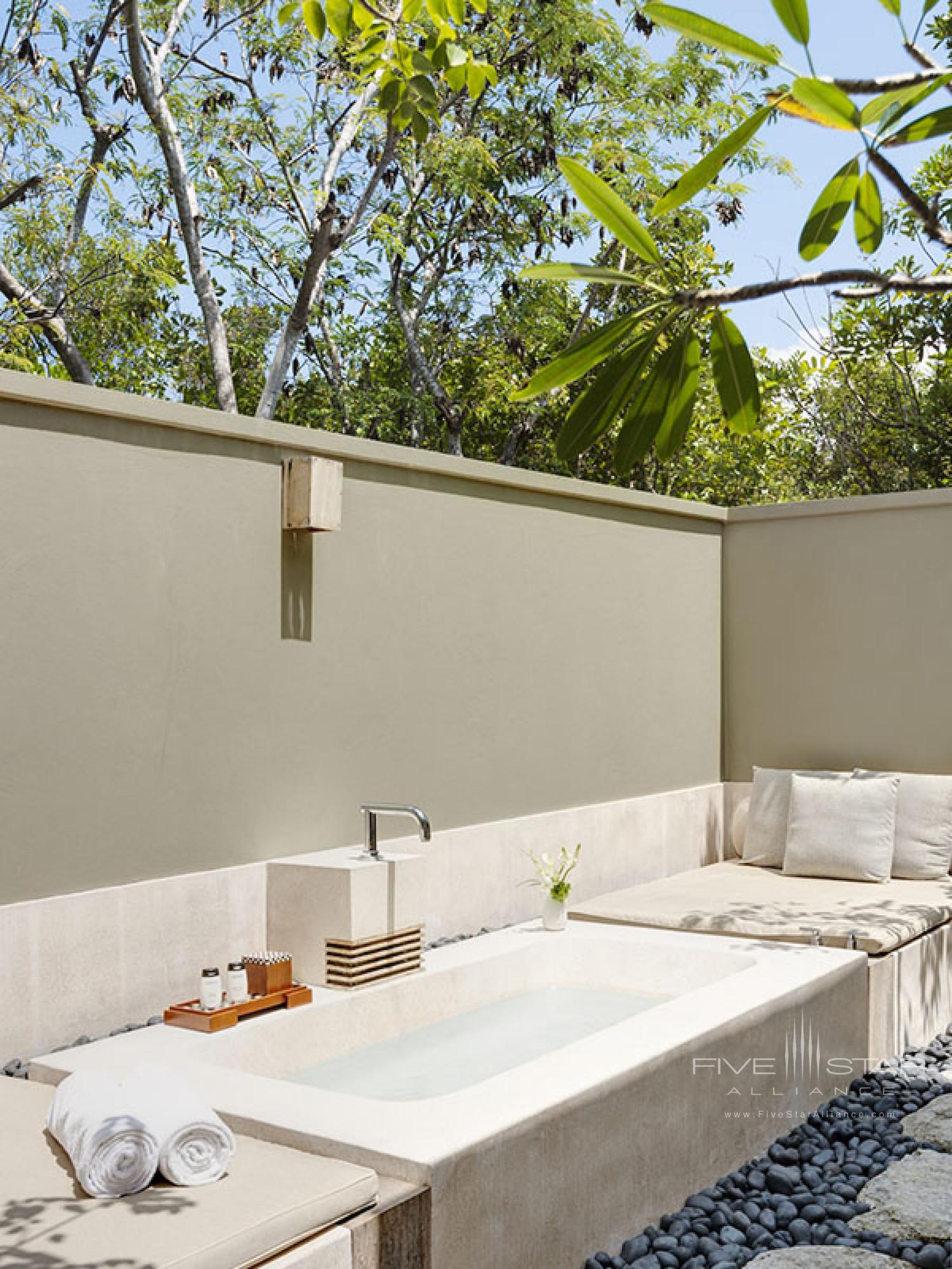 Villa 14 Outdoor Bath at Amanyara