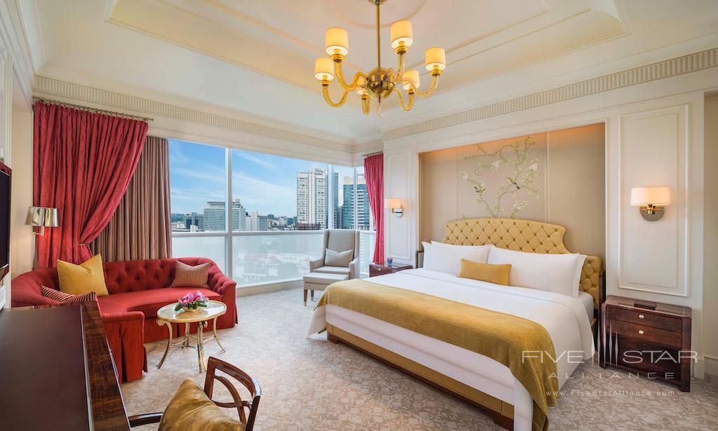 Grand Deluxe King Room at The St. Regis Singapore