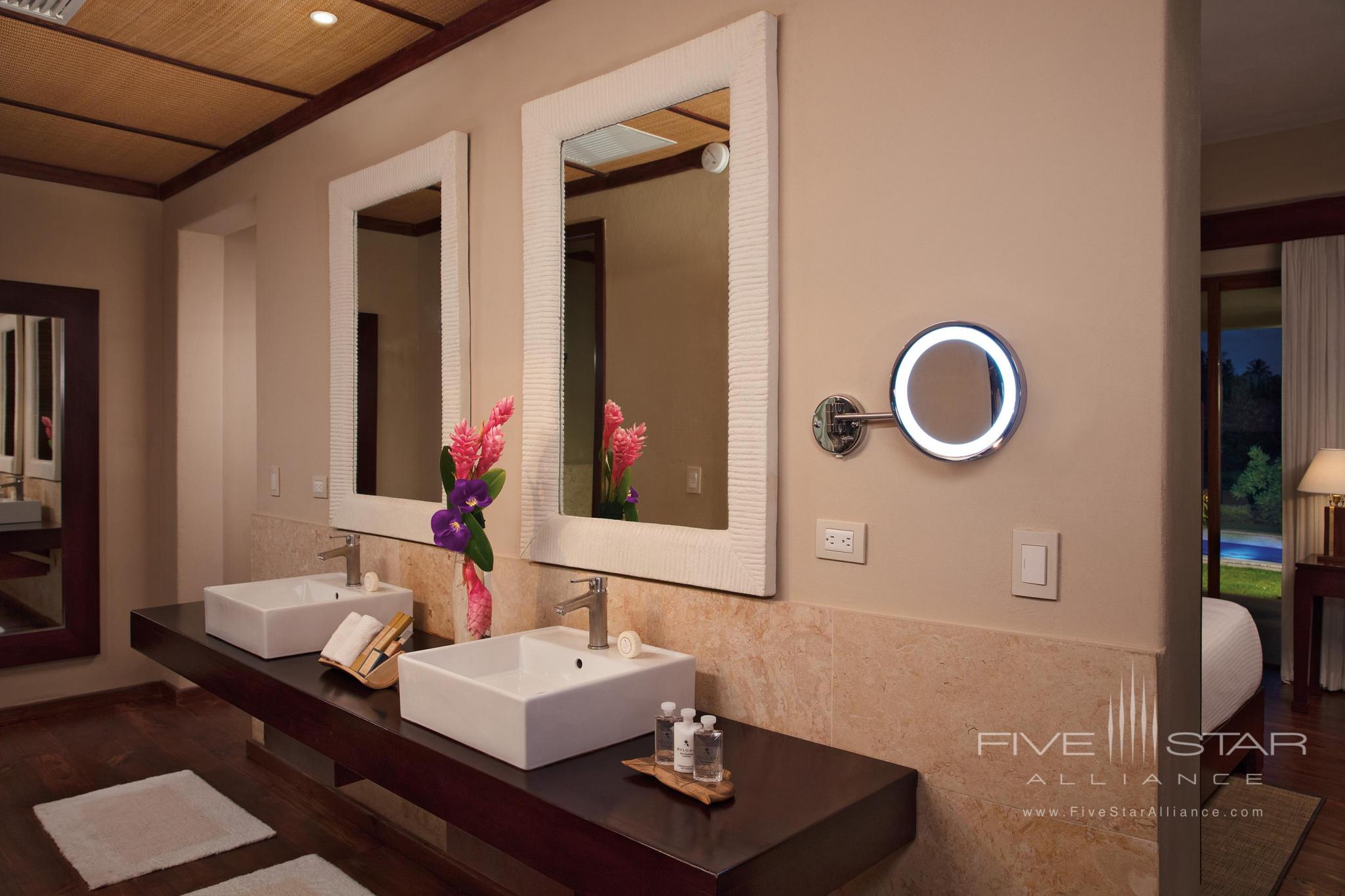 Zoetry Agua Punta Cana Junior Suite Bathroom