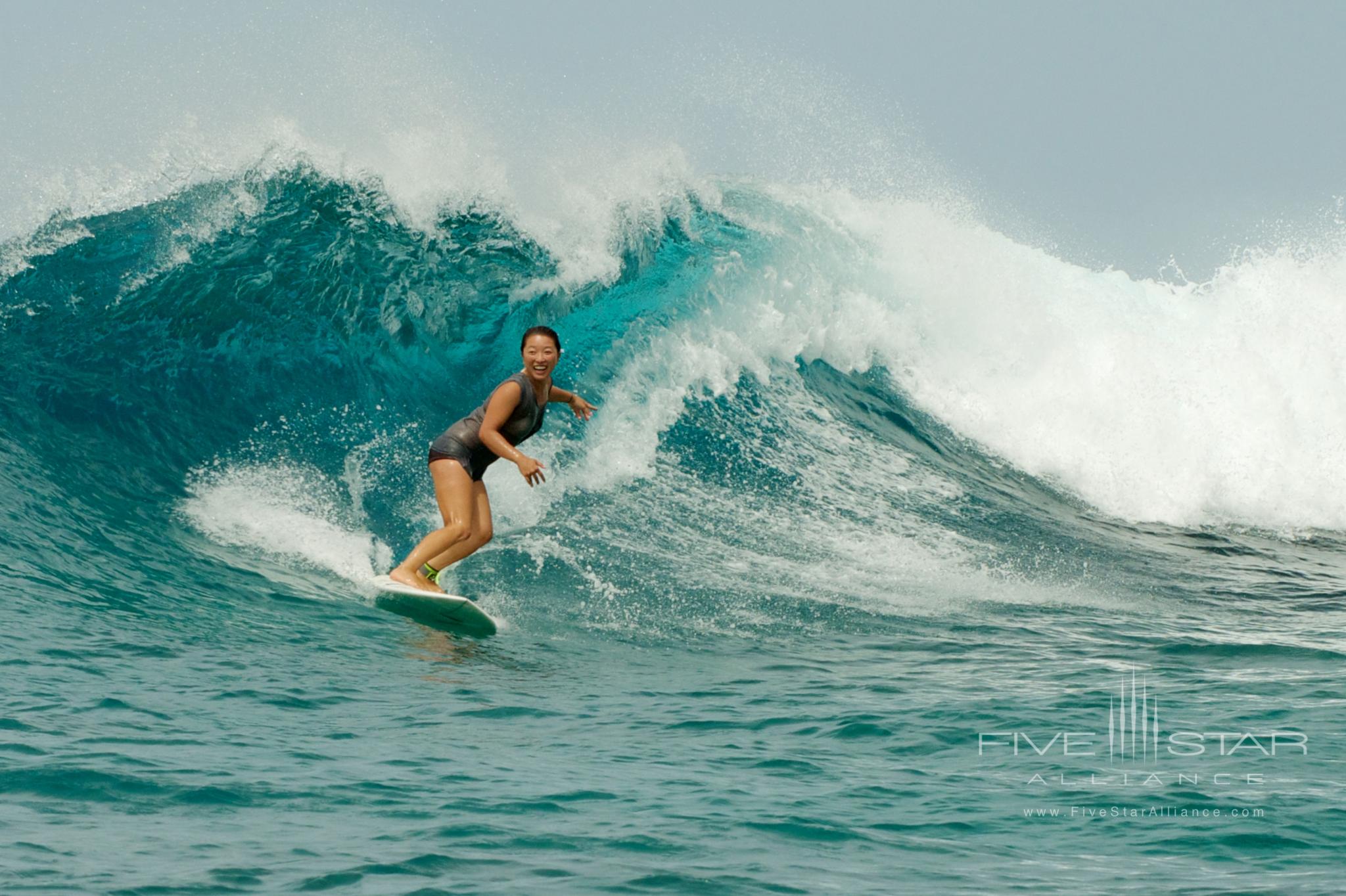 Six Senses Laamu Surfing