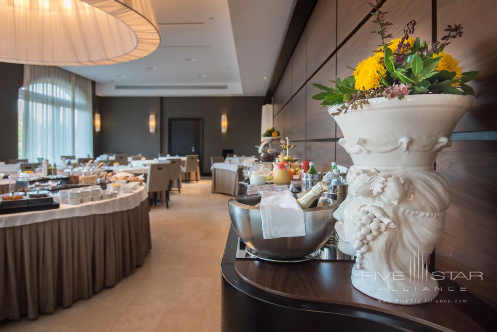 Dine at Villa Neri Resort &amp; Spa, Italy
