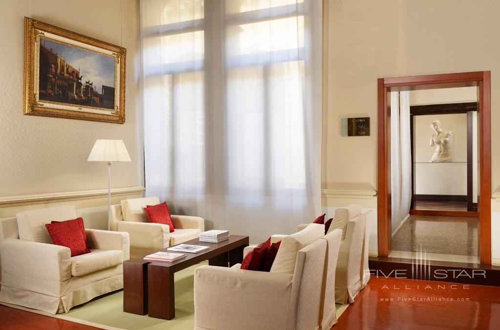 Lounge Noble Floor at Hotel Palazzo Giovanelli and Gran Canal, Venice, Italy