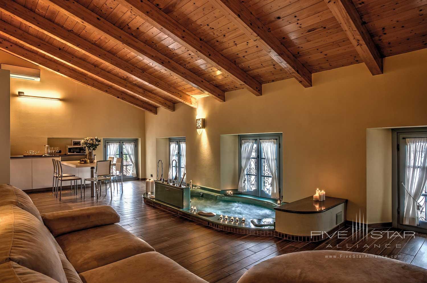 Suite Lounge at Palazzo del Vice Re, LEZZENO, ITALY
