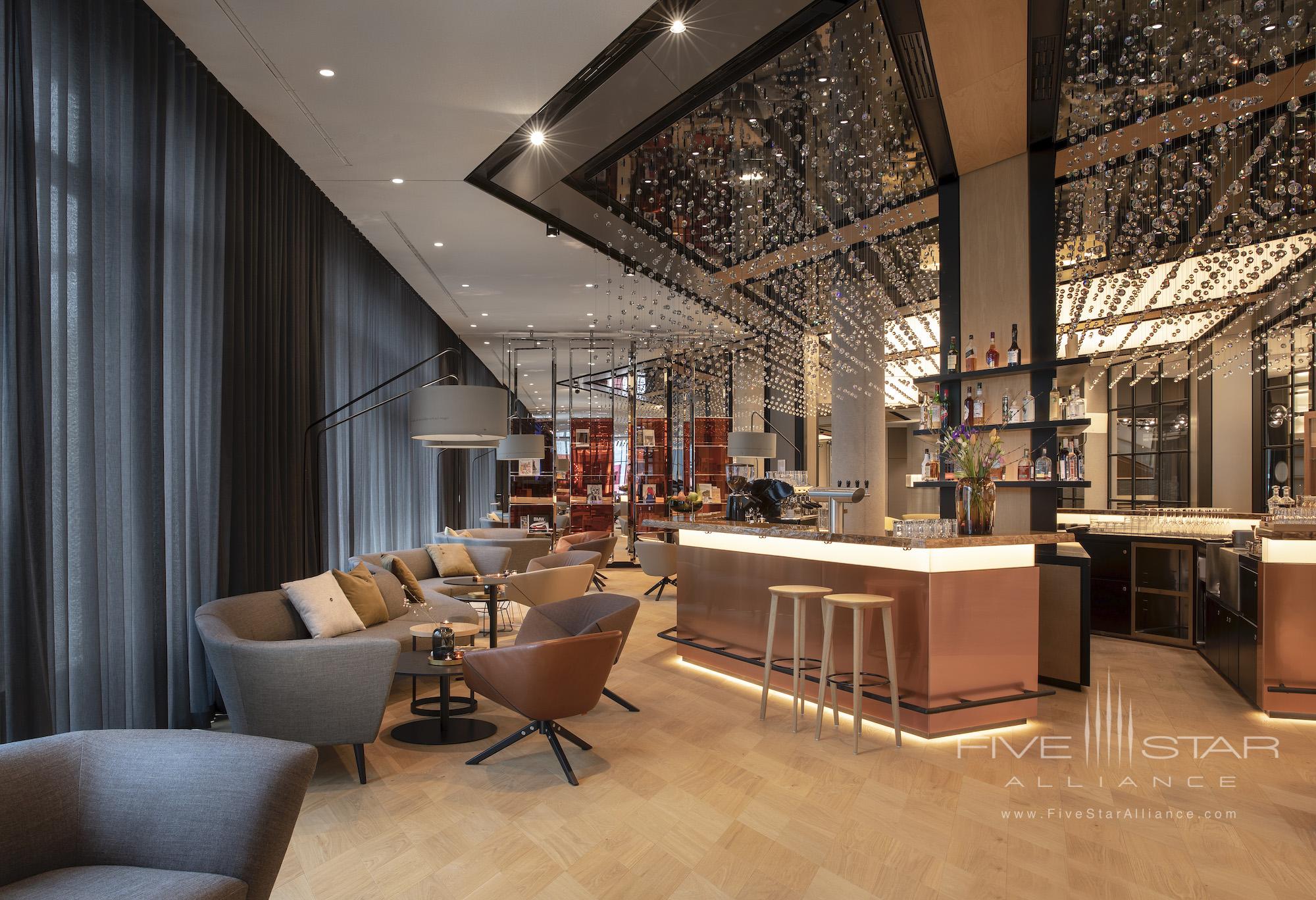 Bar/Lounge at Andaz Munich Schwabinger Tor