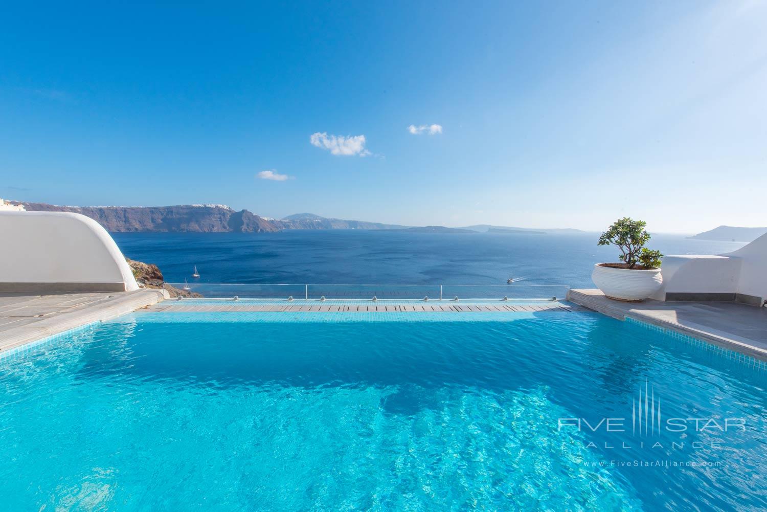 Santorini Secret Suites &amp; Spa