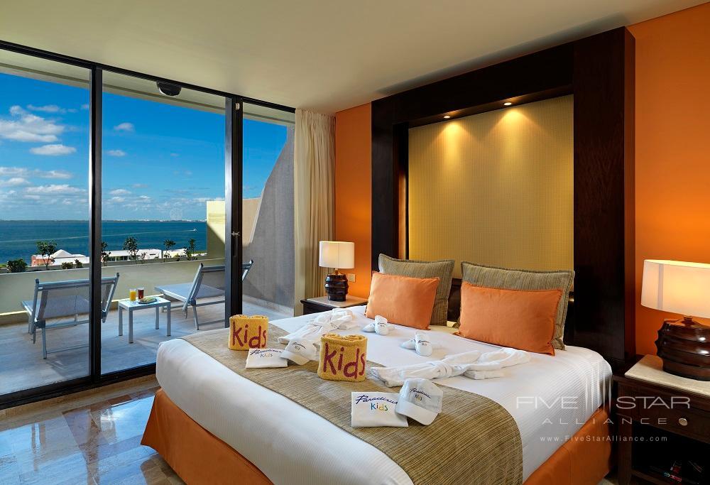 Family Concierge Junior Suite Lagoon View