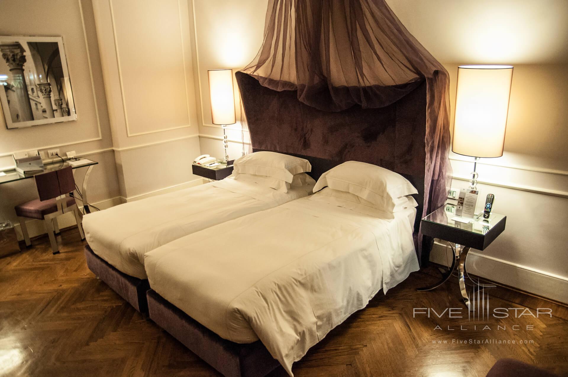 Brunelleschi Hotel Florence Handicap Room