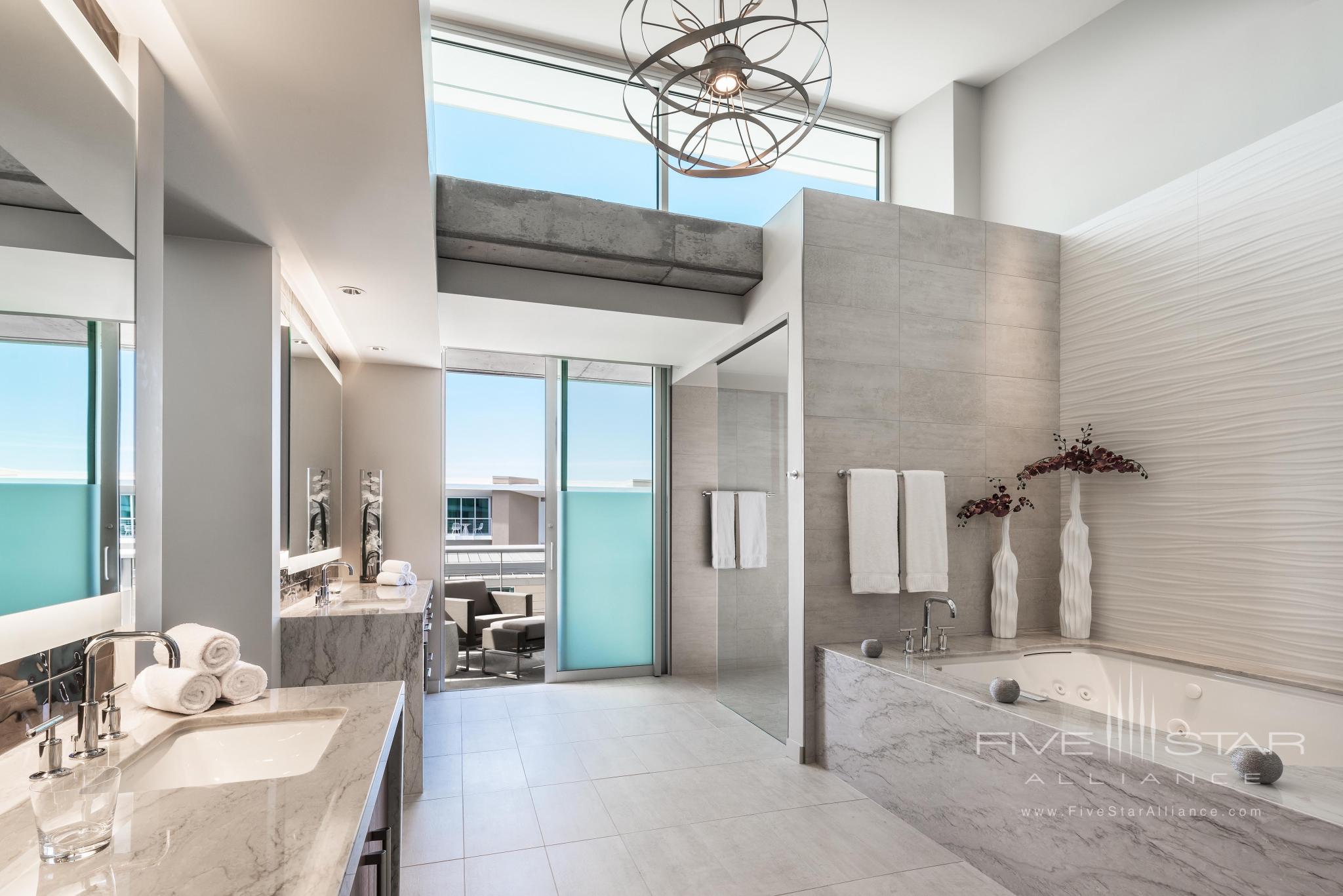 The Residences at Mountain Shadows - Penthouse South Master Bath