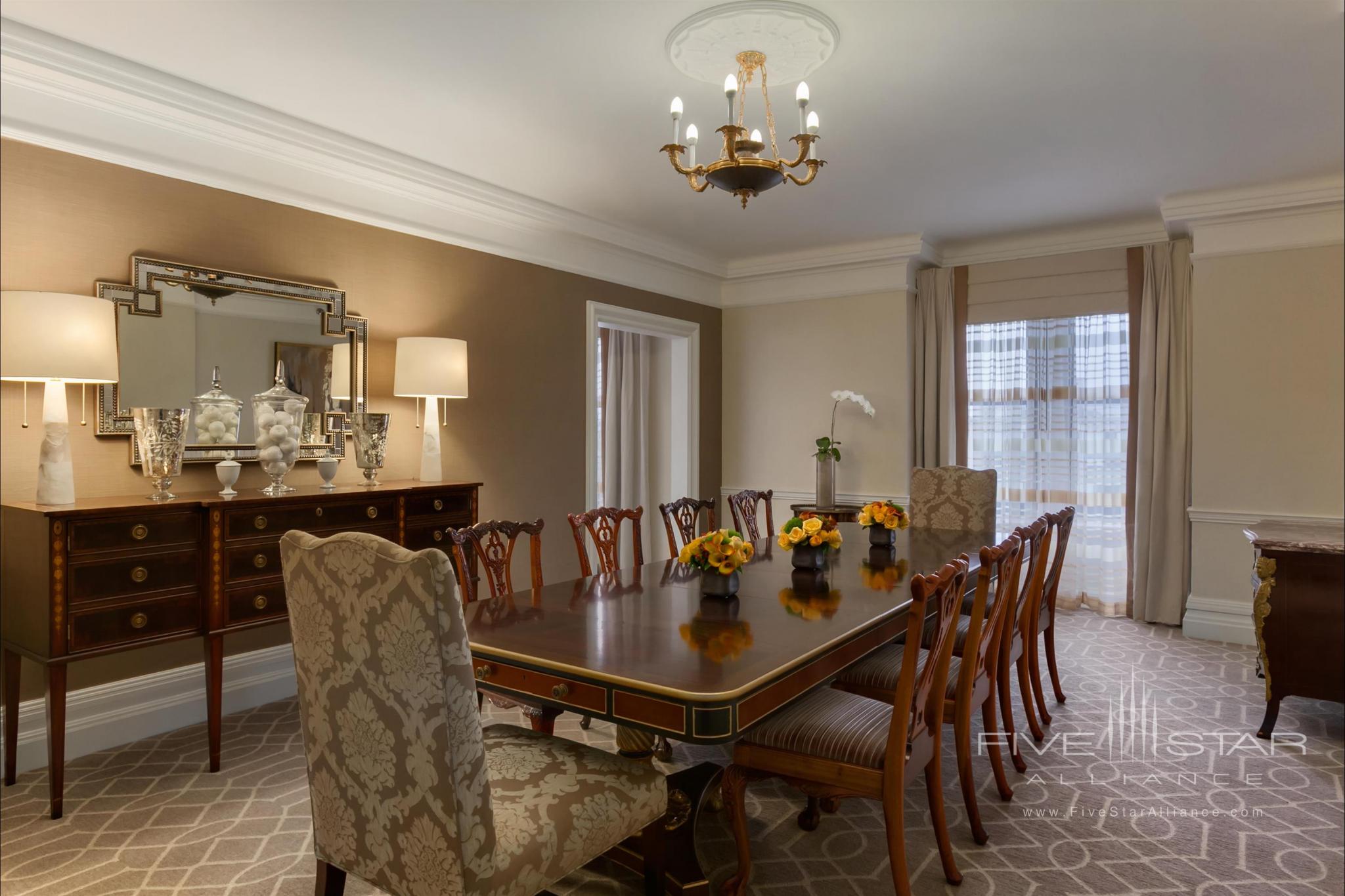 Presidential Suite Dining Roonm