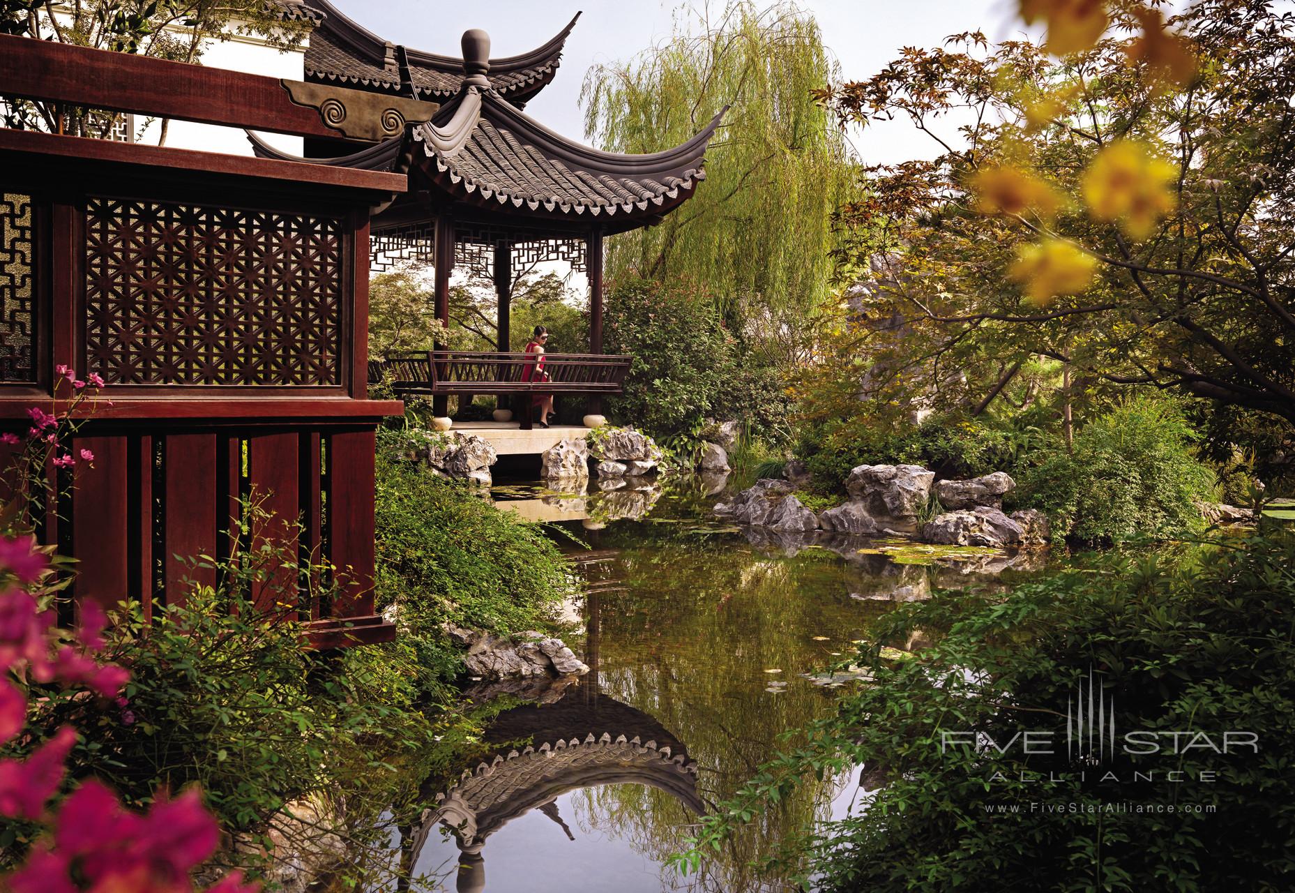 Four Seasons Hotel Hangzhou at West Lake