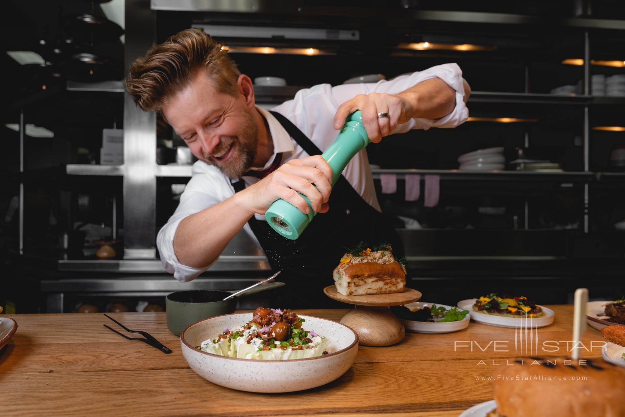 ember and rye park hyatt