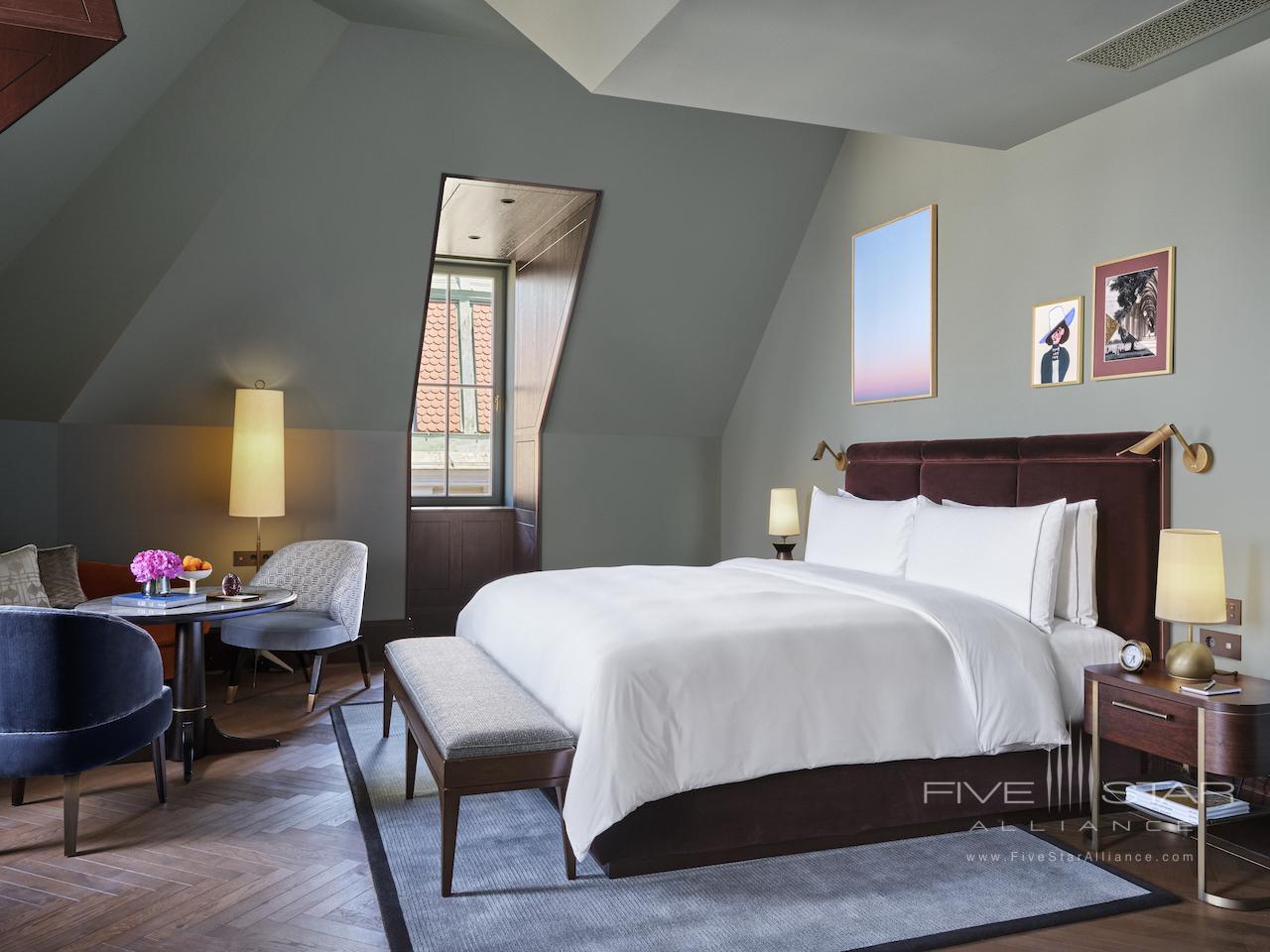 Rosewood Vienna