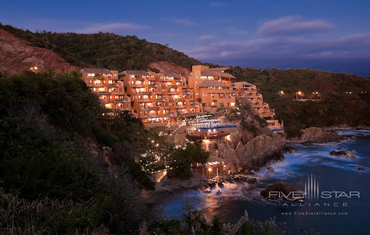 Cala de Mar Resort &amp; Spa