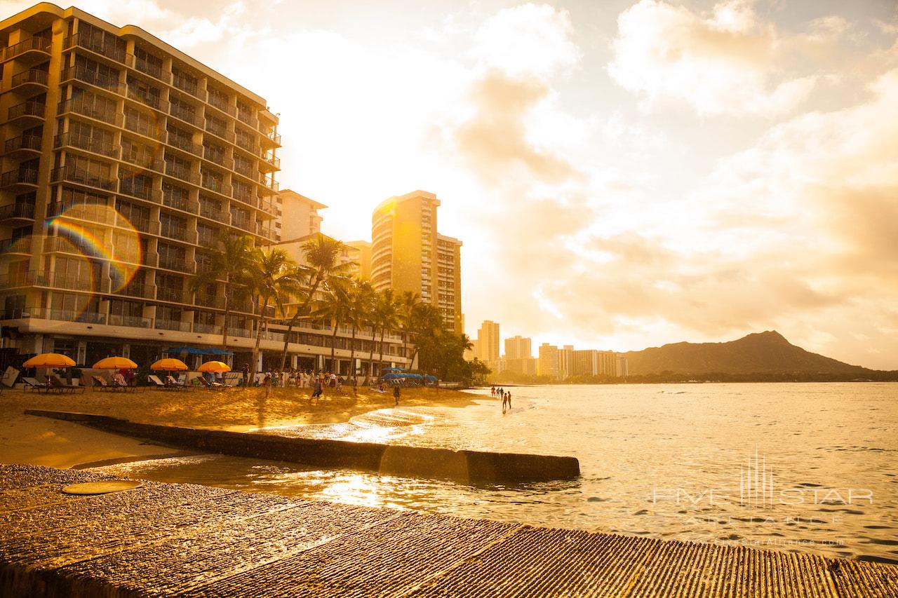 Outrigger Reef Waikiki Beach