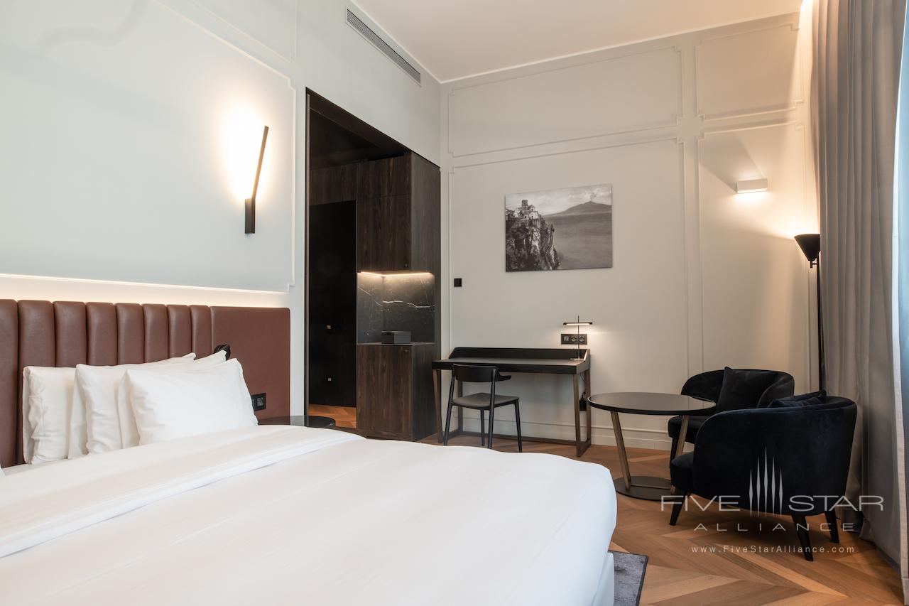 Palazzo Touring Club Milan
