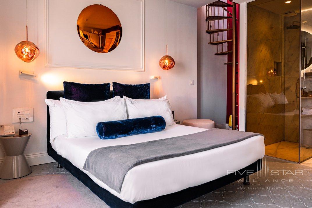 Hideaway Harbour View Pool Suite at Iniala