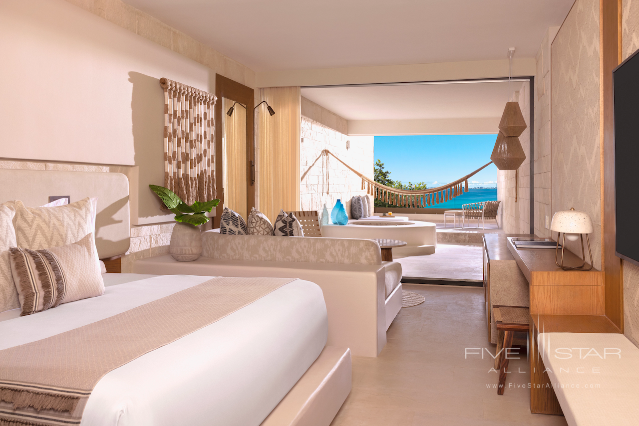 Impression Isla Mujeres by Secrets