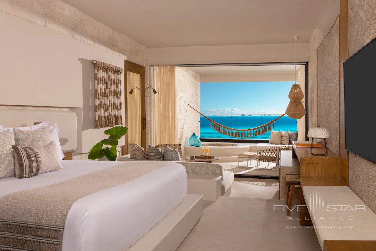 Impression Isla Mujeres by Secrets