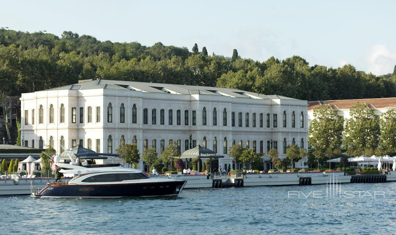 Four Seasons Hotel Istanbul at the Bosphorus