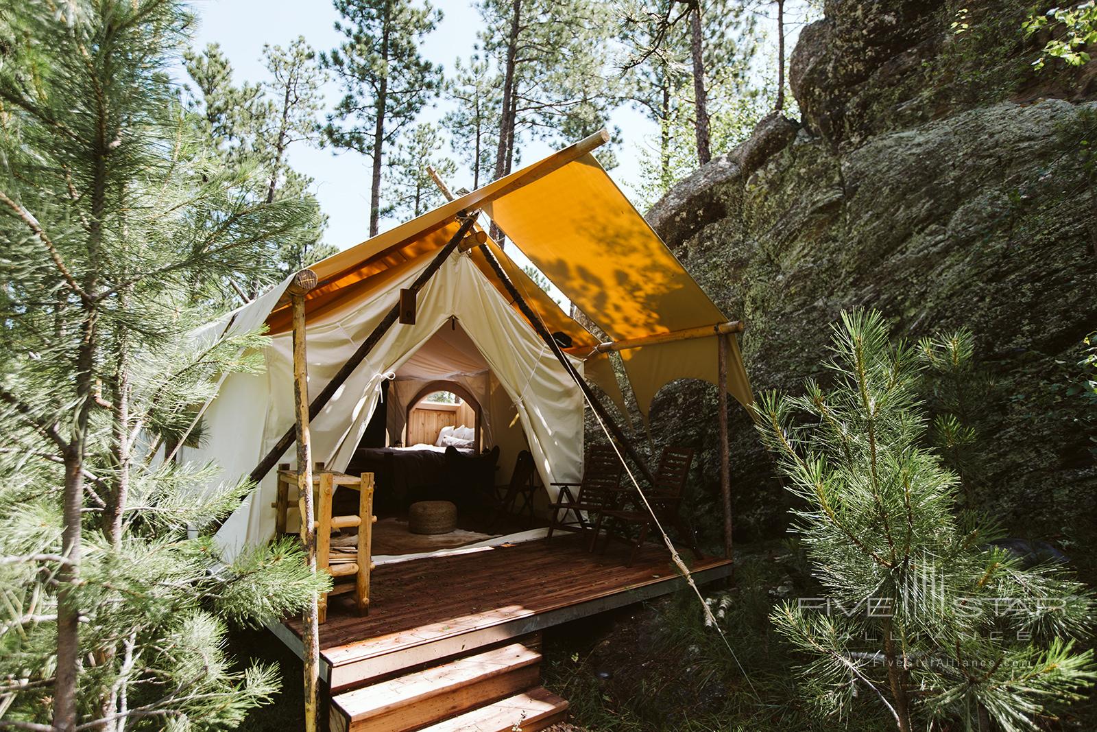 Under Canvas Mount Rushmore Glamping