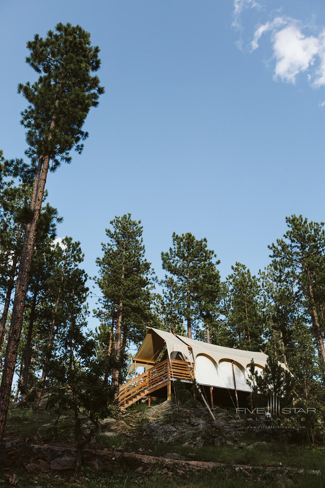 Under Canvas Mount Rushmore Glamping