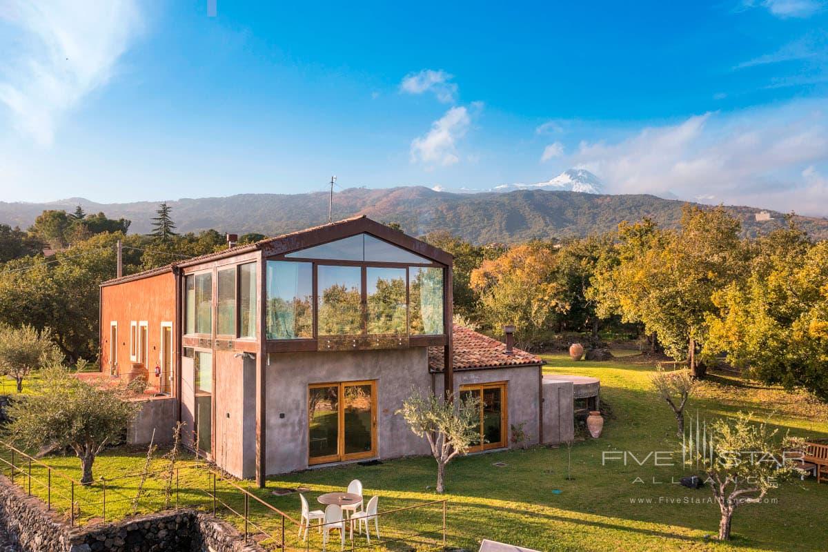 Monaci Delle Terre Nere