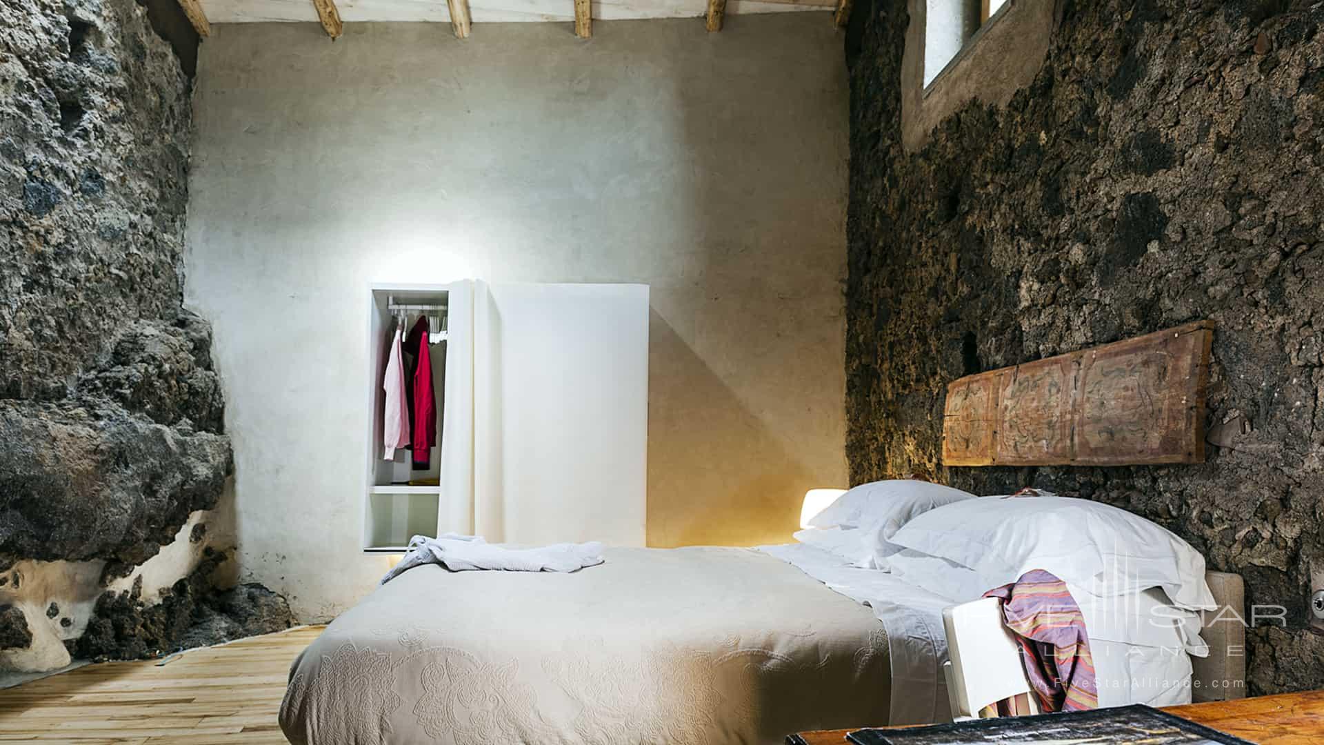 Monaci Delle Terre Nere