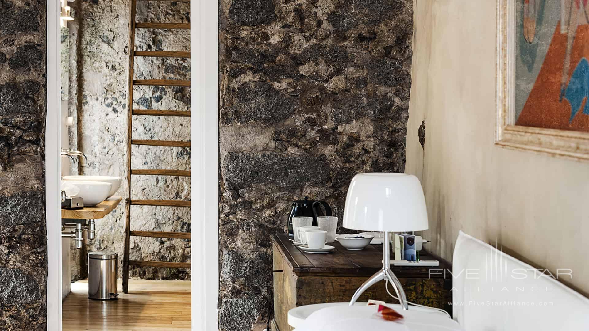 Monaci Delle Terre Nere
