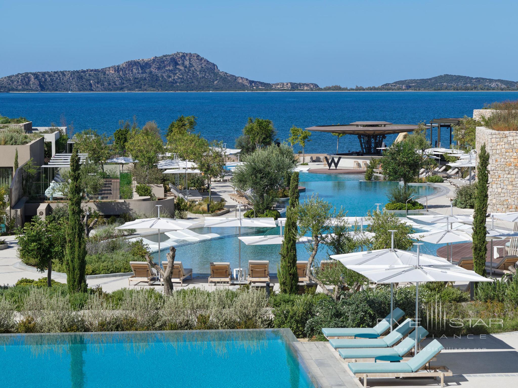W Costa Navarino