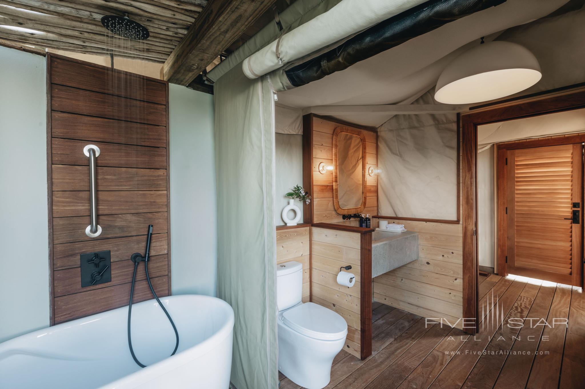 Lovango Resort &amp; Beach Club
