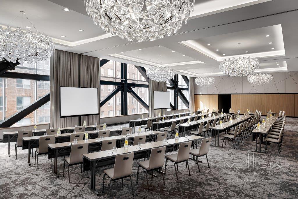 Humaniti Hotel Montreal