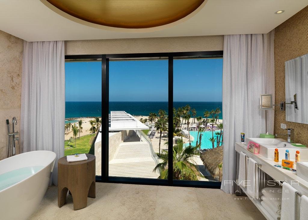 Family Concierge Suite Bathroom at Paradisus Los Cabos