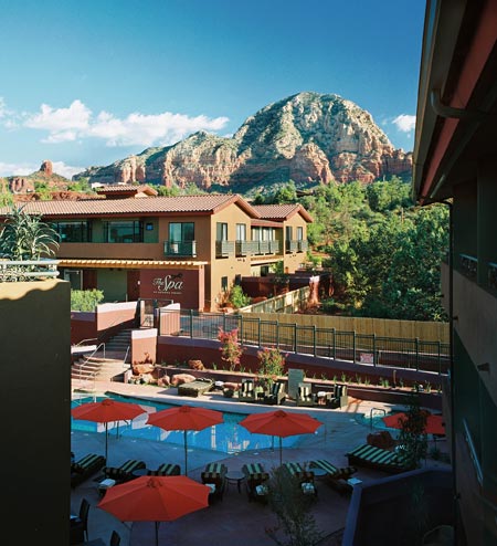 Sedona Rouge Pool View of Spa