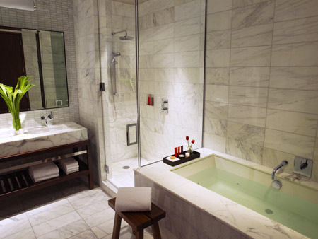 A Peek into Hotel Bathrooms | Five Star Alliance